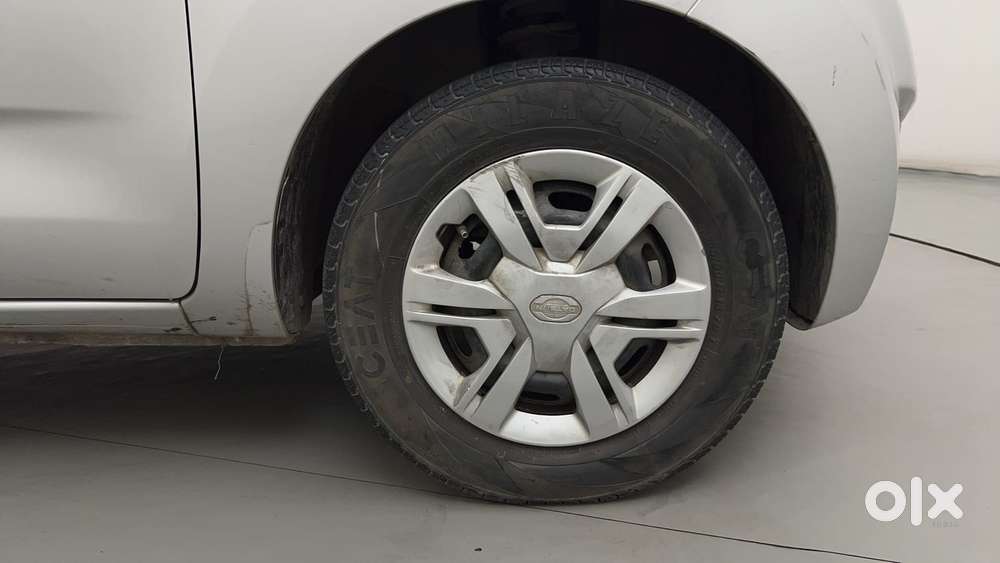 Datsun Redigo T Option, 2016, Petrol