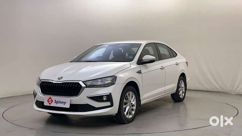 Skoda Slavia Ambition 1.0l Tsi Mt, 2022, Petrol