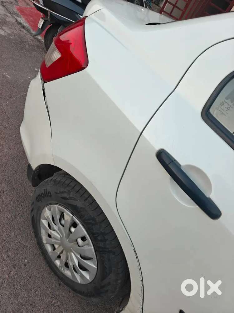 Maruti Suzuki Dzire 2015