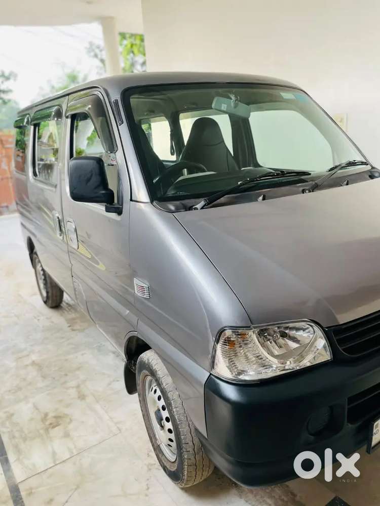 Maruti Suzuki Eeco 2024 Gray Color Jk11 Number Warranty Till 2029