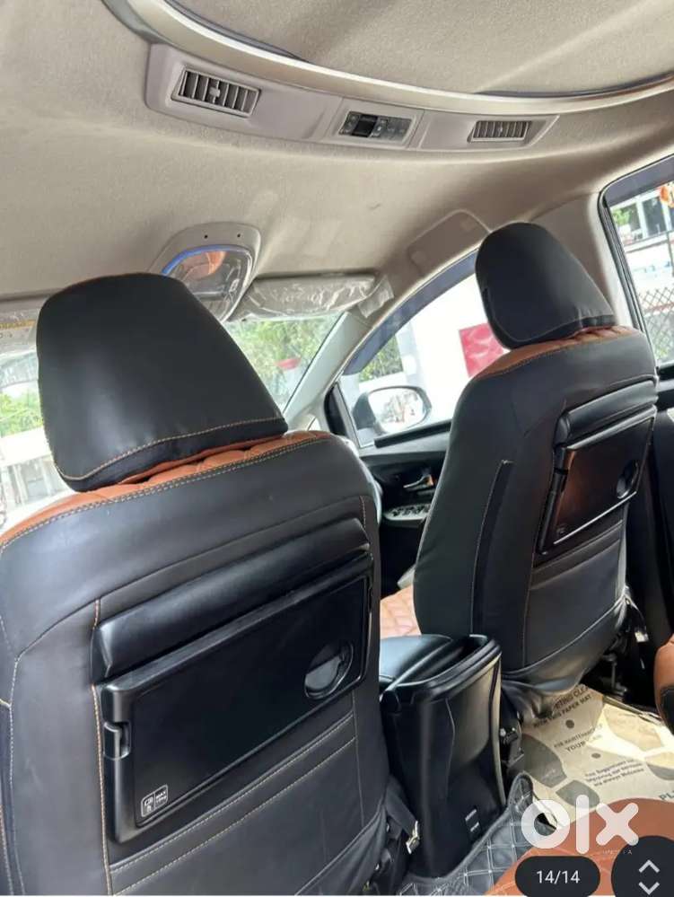 Toyota Innova Crysta 2.7 Petrol Mt 2022