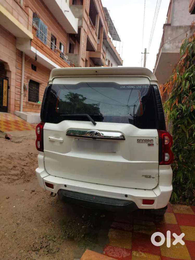 Mahindra Scorpio Diesel Manual 2021 Variant