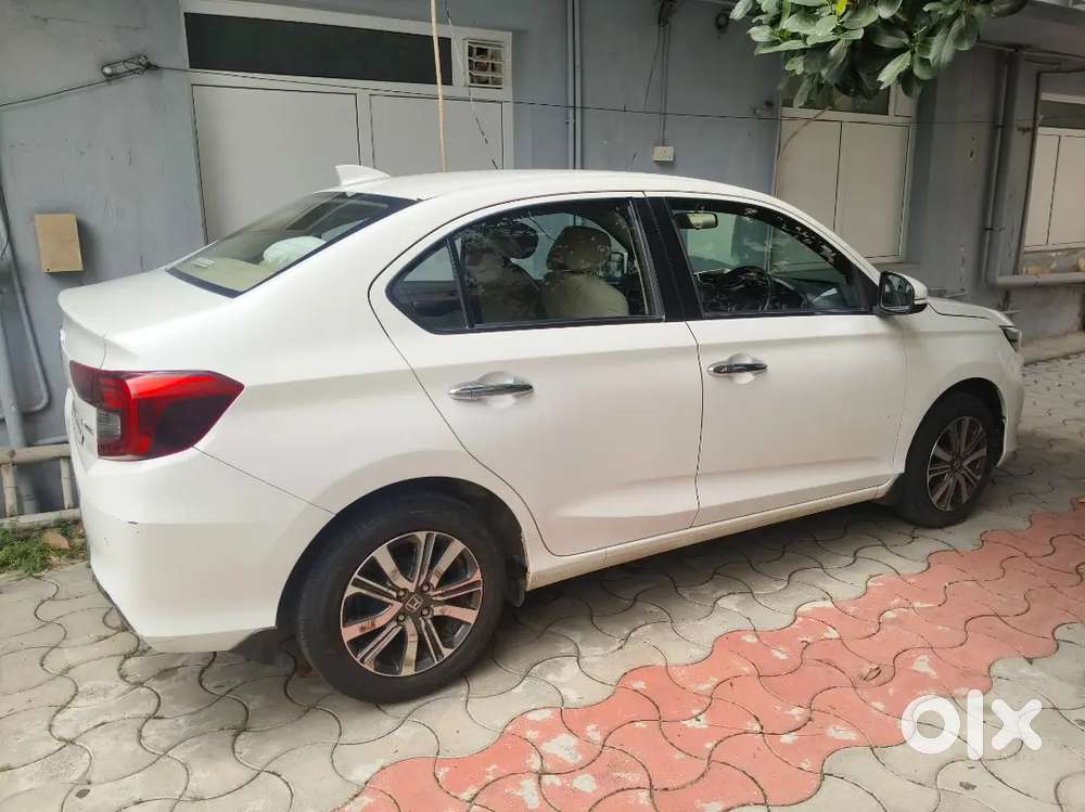 Honda Amaze 2nd Gen 2023 , Automatic Full Company Serviced Maintain