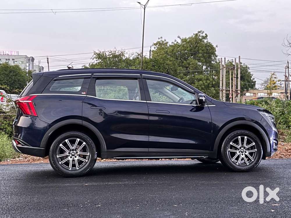 Mahindra Xuv700 2.2 Ax 7 Diesel At Str, 2023, Diesel