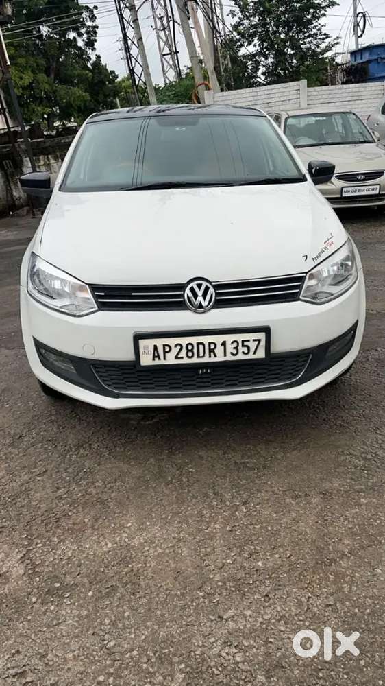 Polo Tdi With Mint Condition New Tyres Showroom Paint  Chilled A/c