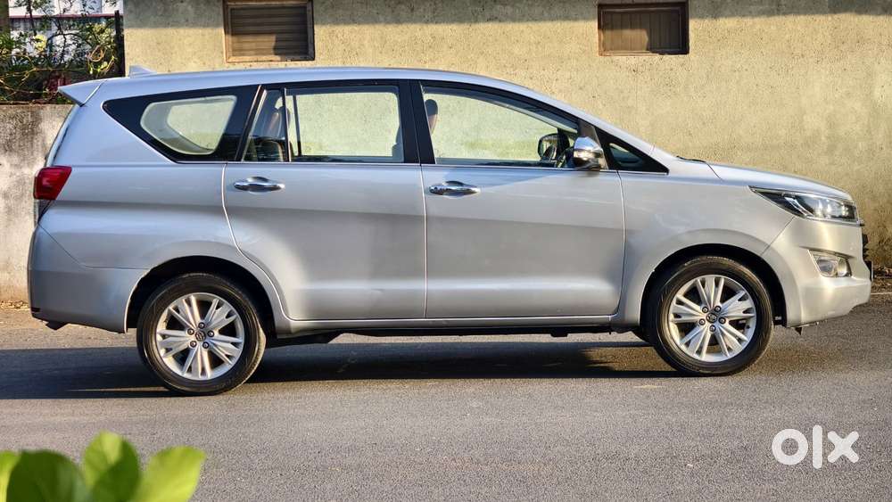 Toyota Innova Crysta 2.8z Automatic, 2017, Diesel