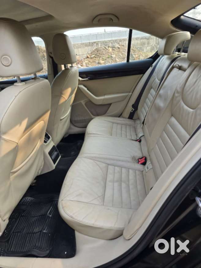 Skoda Octavia 2013-2017 Style Plus 1.8 Tsi At, 2016, Petrol