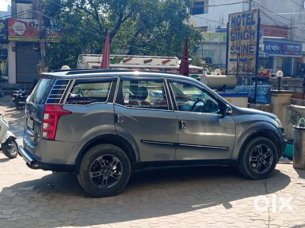 Mahindra Xuv500 2014 Diesel 80000 Km Driven