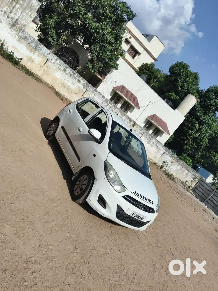 Hyundai I10 2013 Petrol 80000 Km Driven