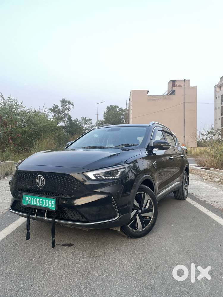 Mg Zs Ev Exclusive Iconic Ivory, 2025, Electric