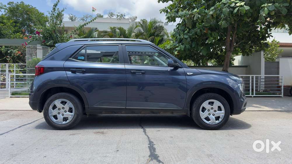Hyundai Venue S 1.2 Petrol, 2019, Petrol