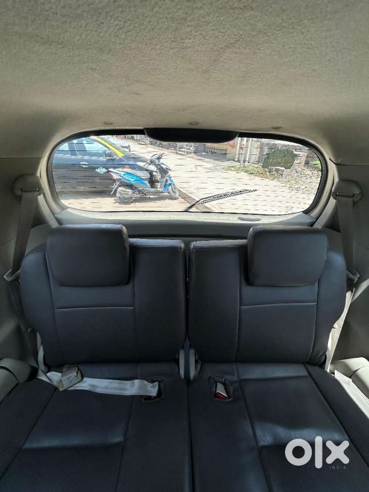 Toyota Innova 2.5 V 8 Str, 2014, Diesel