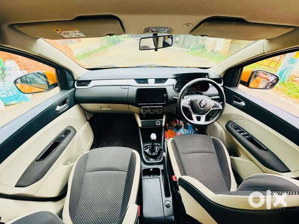 Renault Triber Rxz, 2021, Petrol