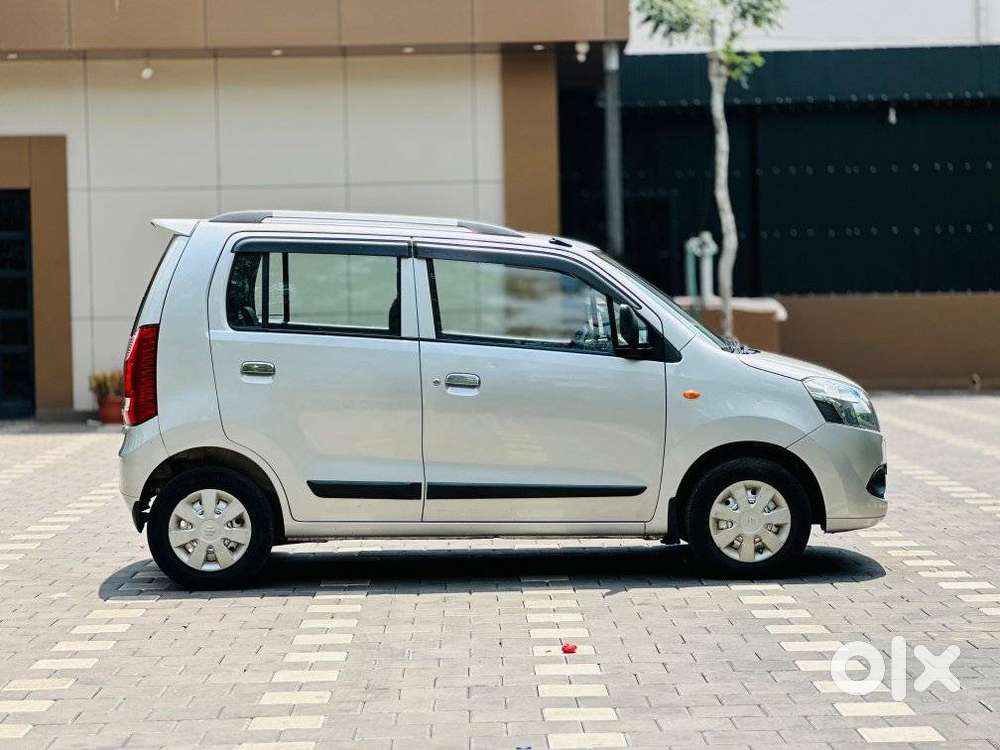 Maruti Suzuki Wagon R Lxi Optional, 2013, Petrol