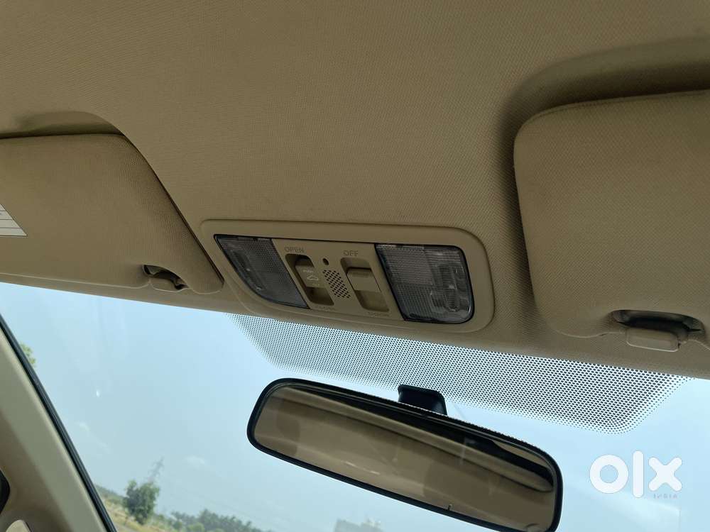 Honda Civic 1.8 V Mt Sunroof, 2010, Petrol