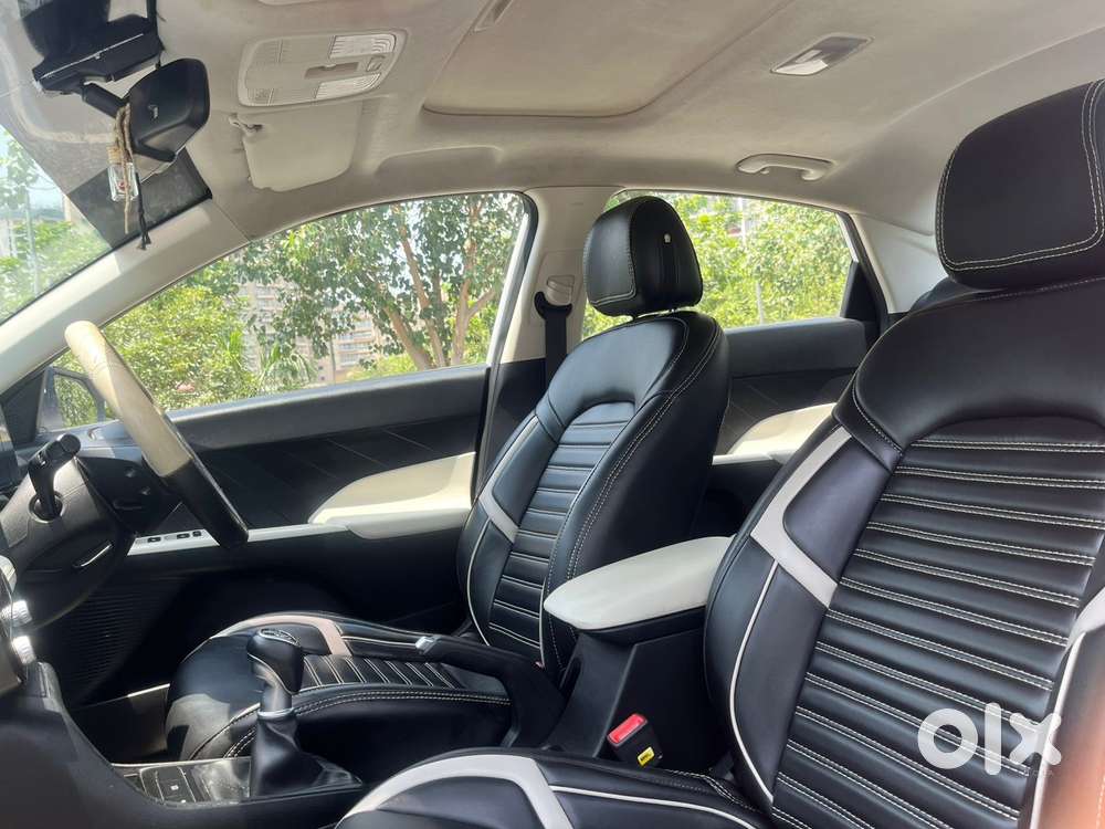 Hyundai Verna 1.5 Sx Petrol Mt, 2025, Petrol