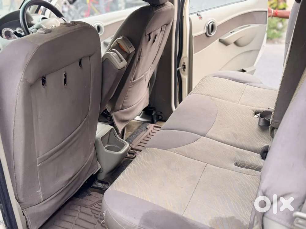 Mahindra Quanto Diesel 2014