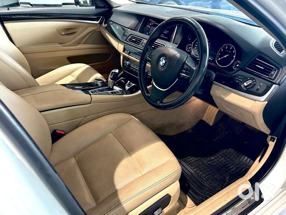 Bmw 5 Series 2.0 520i Luxury Line, 2016, Petrol