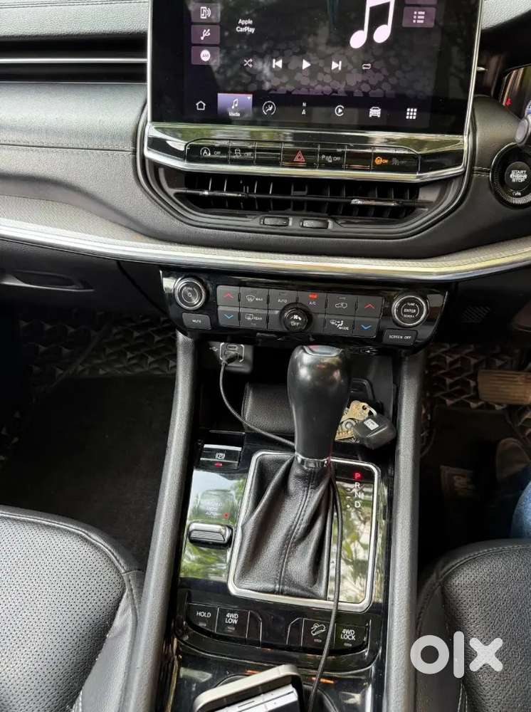 Under Warranty Jeep Compass Top Variant 4x4 S