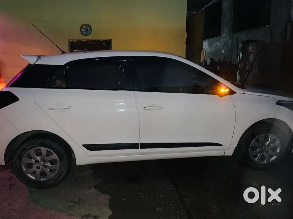 Ultimate Condition I20 Diesel 2018 1 Lac+ Extra Mods25 Kmpl Mileage