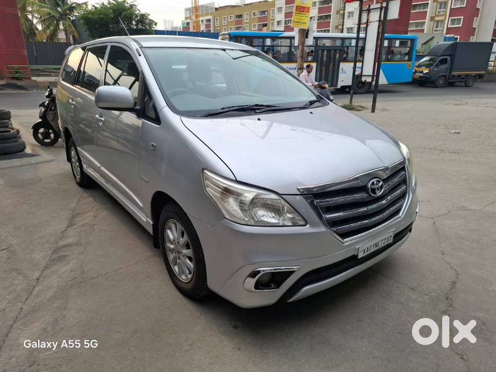 Toyota Innova 2.5 G (diesel) 8 Seater, 2014, Diesel