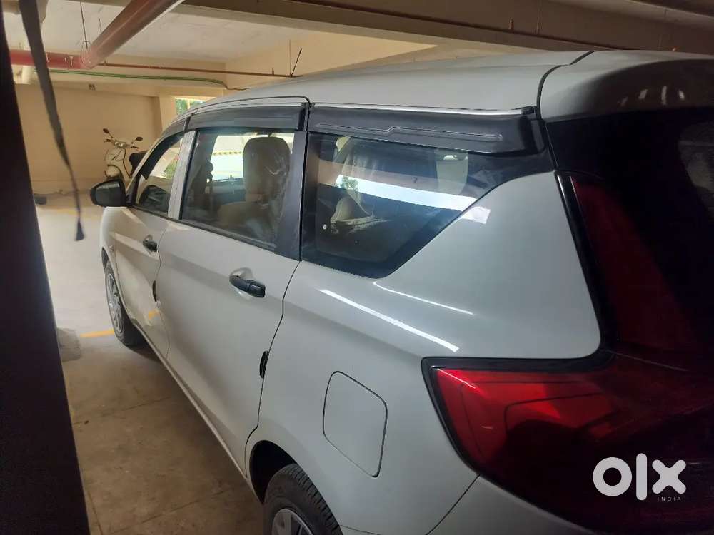 Maruti Suzuki Ertiga 2024 Petrol 5350 Km Driven