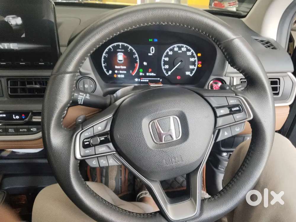 Honda Elevate 2024 Petrol Well Maintained
