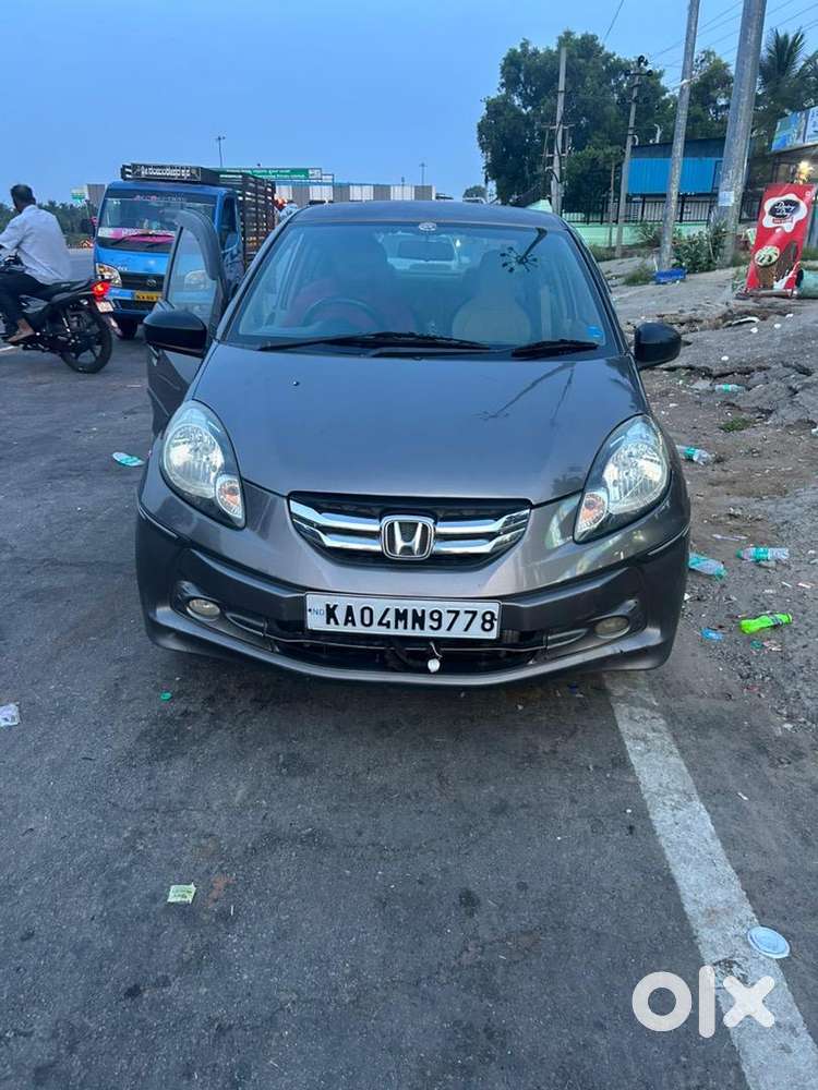 Honda Amaze 2014 Diesel Well Maintained