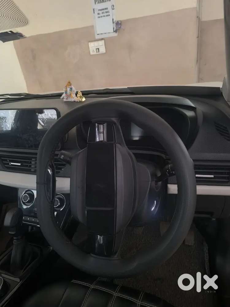 Tata Nexon Petrol 2025