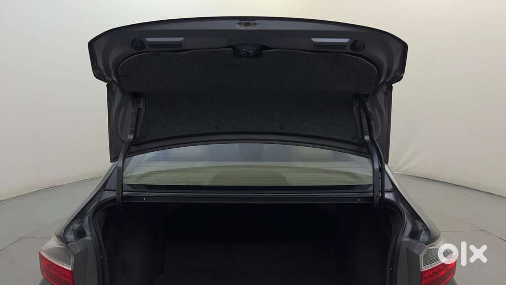 Honda City 1.5 Zx Cvt I-vtec, 2017, Petrol