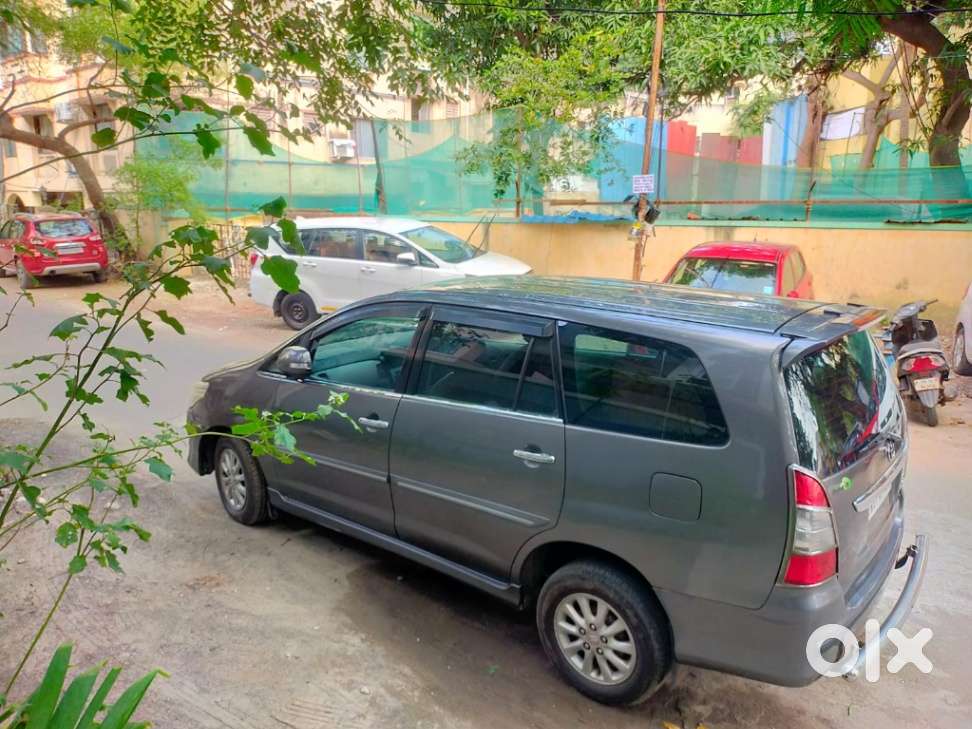 Toyota Innova 2.5 V 7 Str, 2013, Diesel