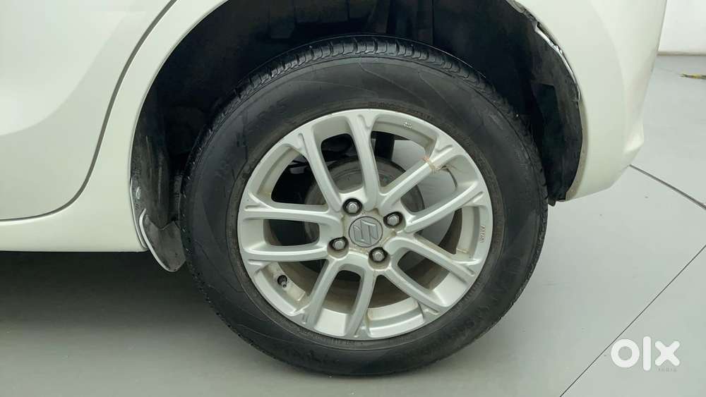Maruti Suzuki Swift Amt Zxi, 2018, Petrol
