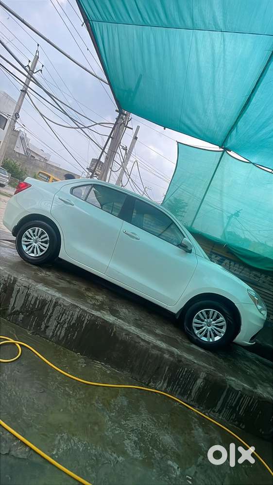 Maruti Suzuki Dzire Petrol 2022