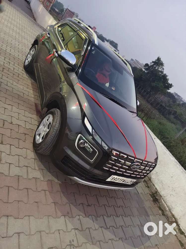 54000 Km Running . Sunroof Bhi Hai