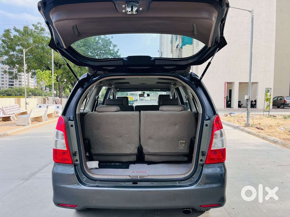 Toyota Innova 2.5 Vx 8 Str, 2015, Diesel