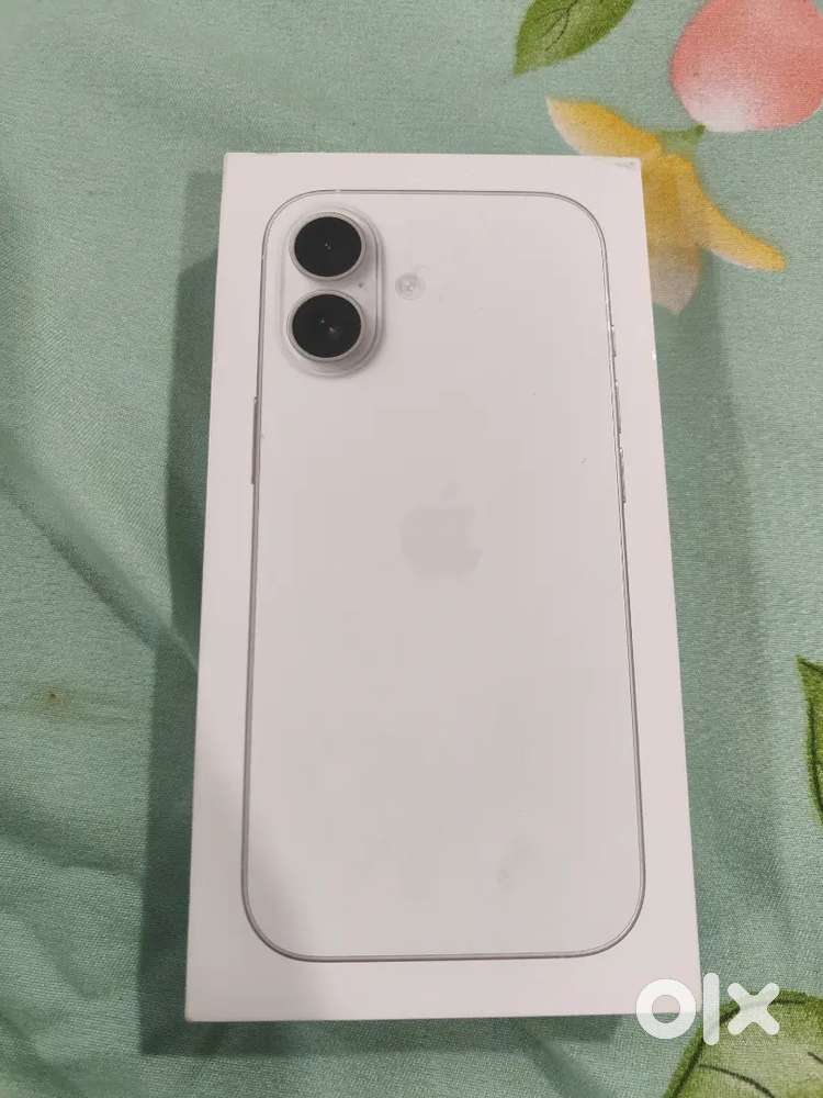 Selling new seal pack iphone 17 256 gb white color