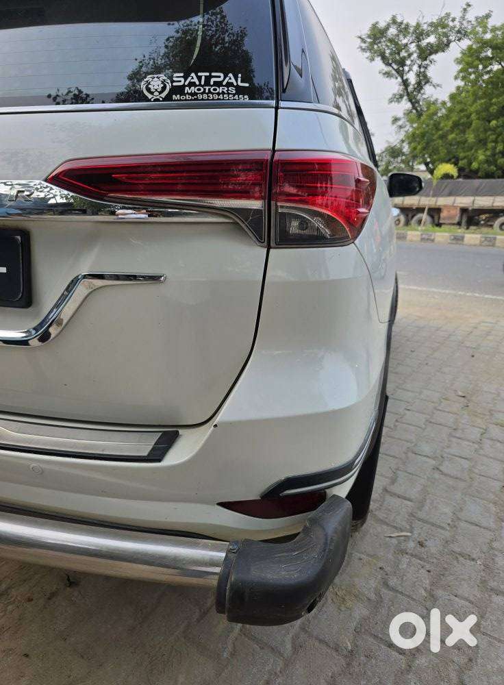 Toyota Fortuner 4x2 Mt 2.8 Diesel, 2018, Diesel