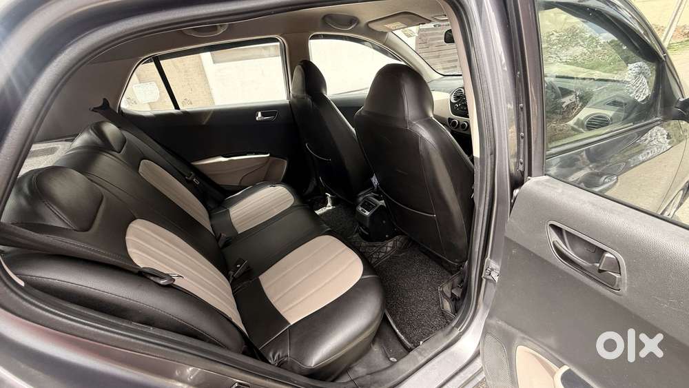 Hyundai Grand I10 Sportz, 2016, Petrol