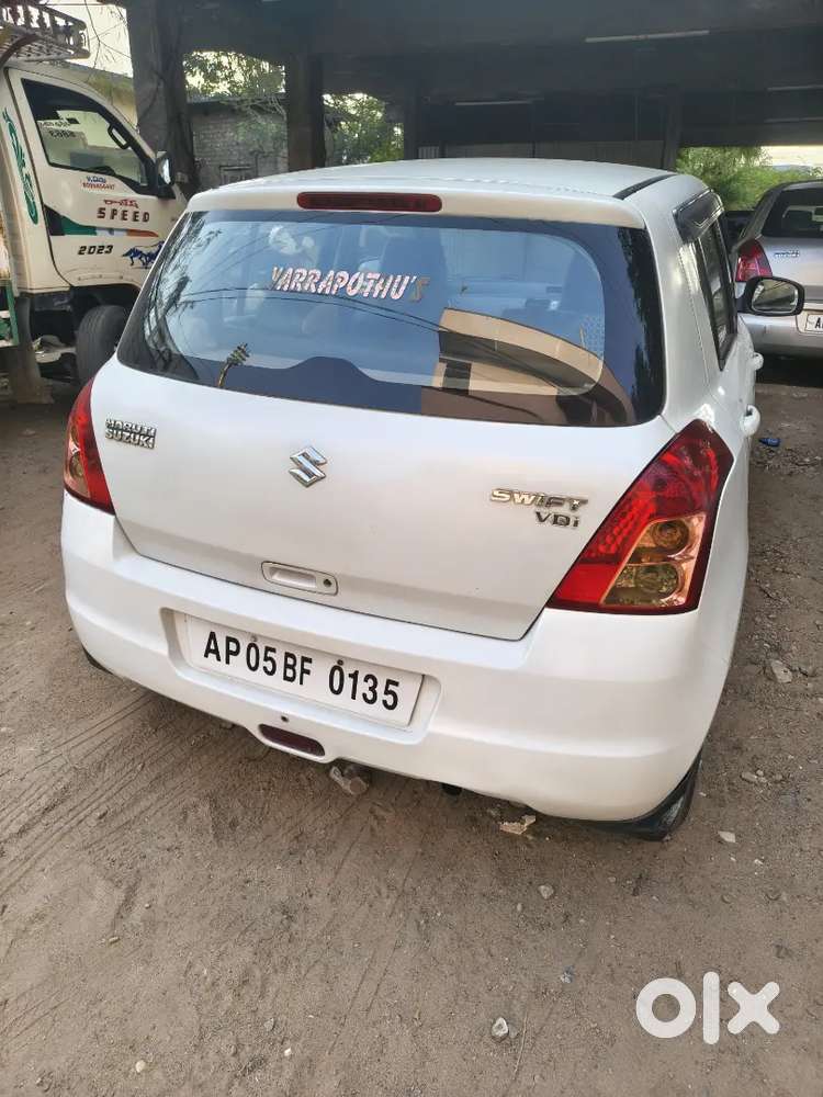 Maruti Suzuki Swift 2008 Diesel 130000 Km Driven
