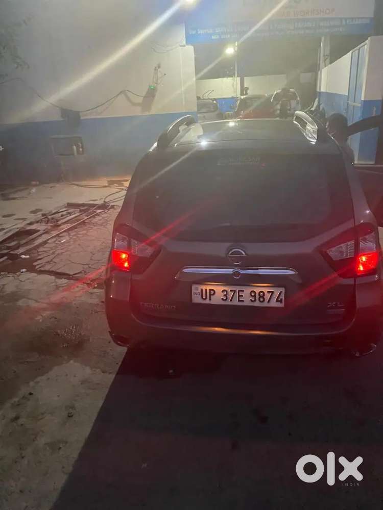 Sell Nissan Terreno Single Hand