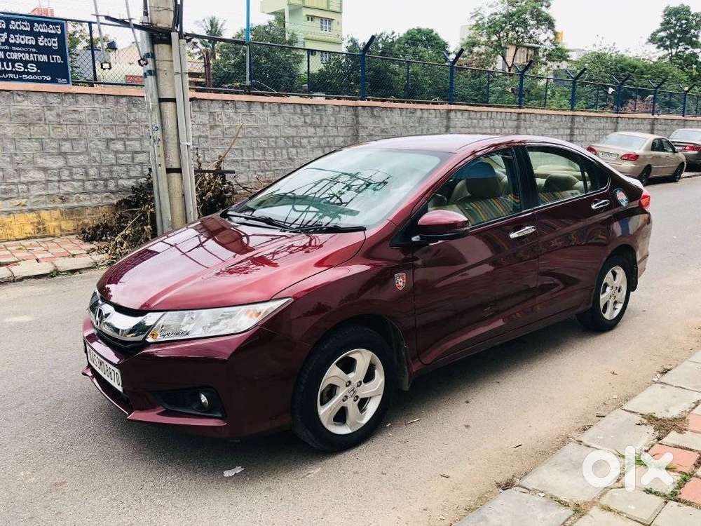Honda City I-vtec V, 2017, Petrol