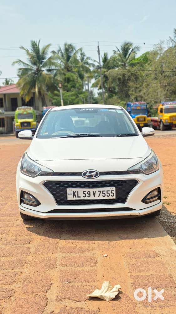 Hyundai I20 Sportz Plus, 2020, Petrol