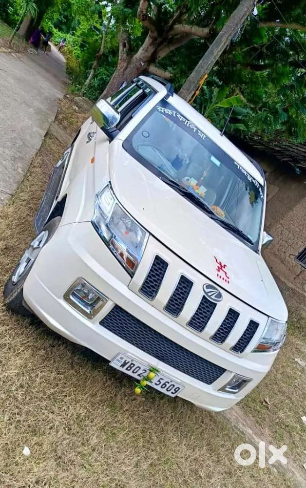 Mahindra Tuv 300 2017 Diesel Automatic