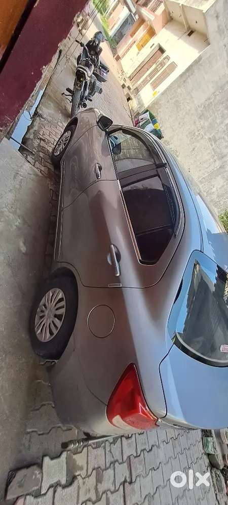 Maruti Suzuki Swift Dzire 2021 Cng & Hybrids 86045 Km Driven