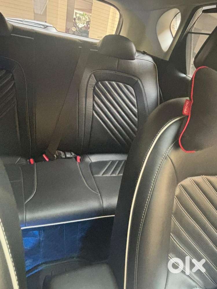 Kia Sonet 2025 Petrol 9900 Km Driven