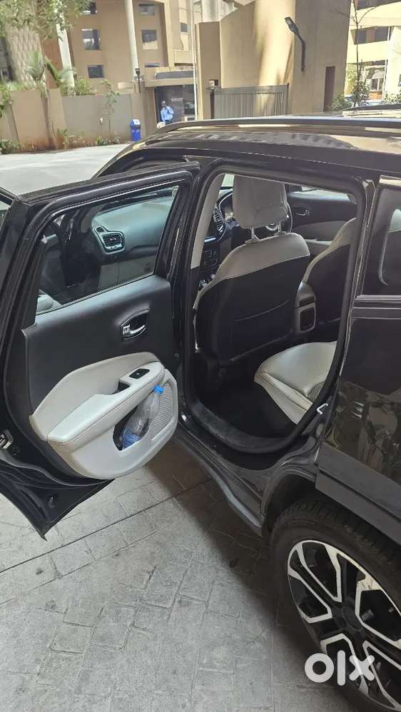 1 St Owner Landmark Jeep Authorised Service Centre Records 0 Accident