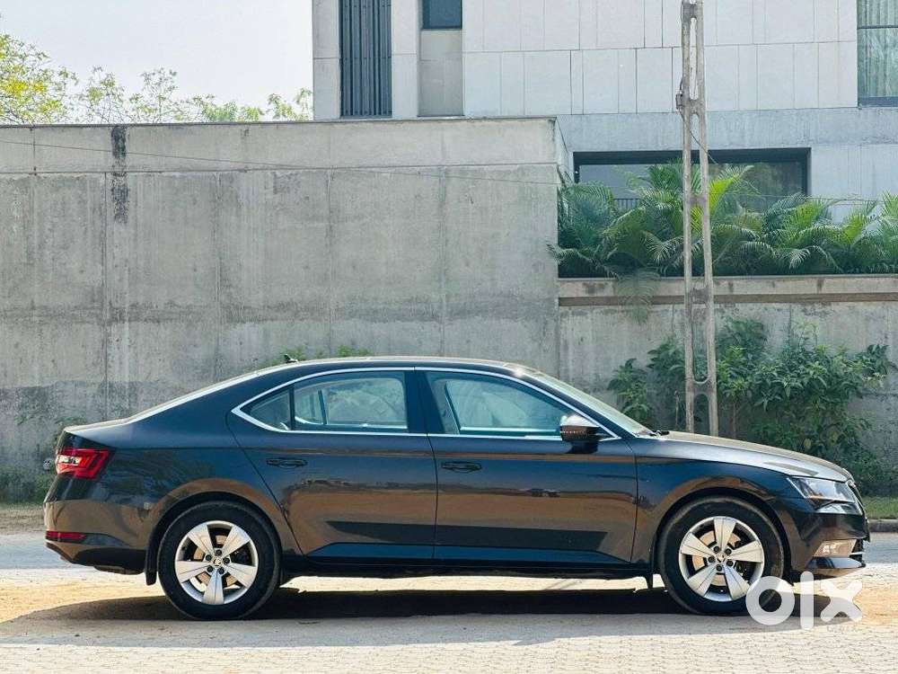 Skoda Superb Style 2.0 Tdi At, 2018, Diesel