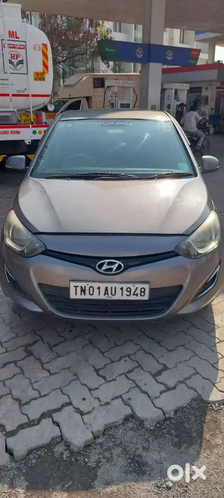 Hyundai I20 2013 Petrol 98000 Km Driven