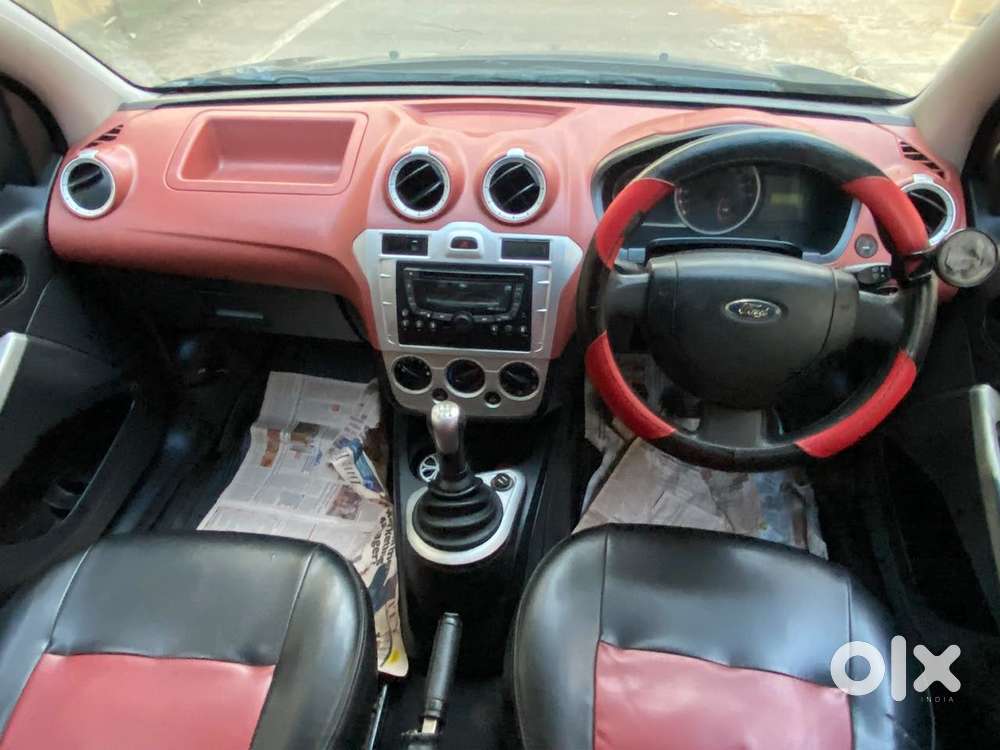 Ford Figo Diesel Titanium, 2010, Diesel