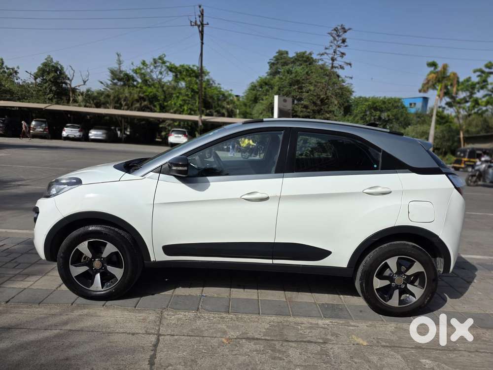 Tata Nexon 1.2 Revotron Xza Plus Dualtone, 2019, Petrol